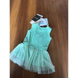 KI6? WHO ARE YOU? KIDS DRESS SZ 3MO